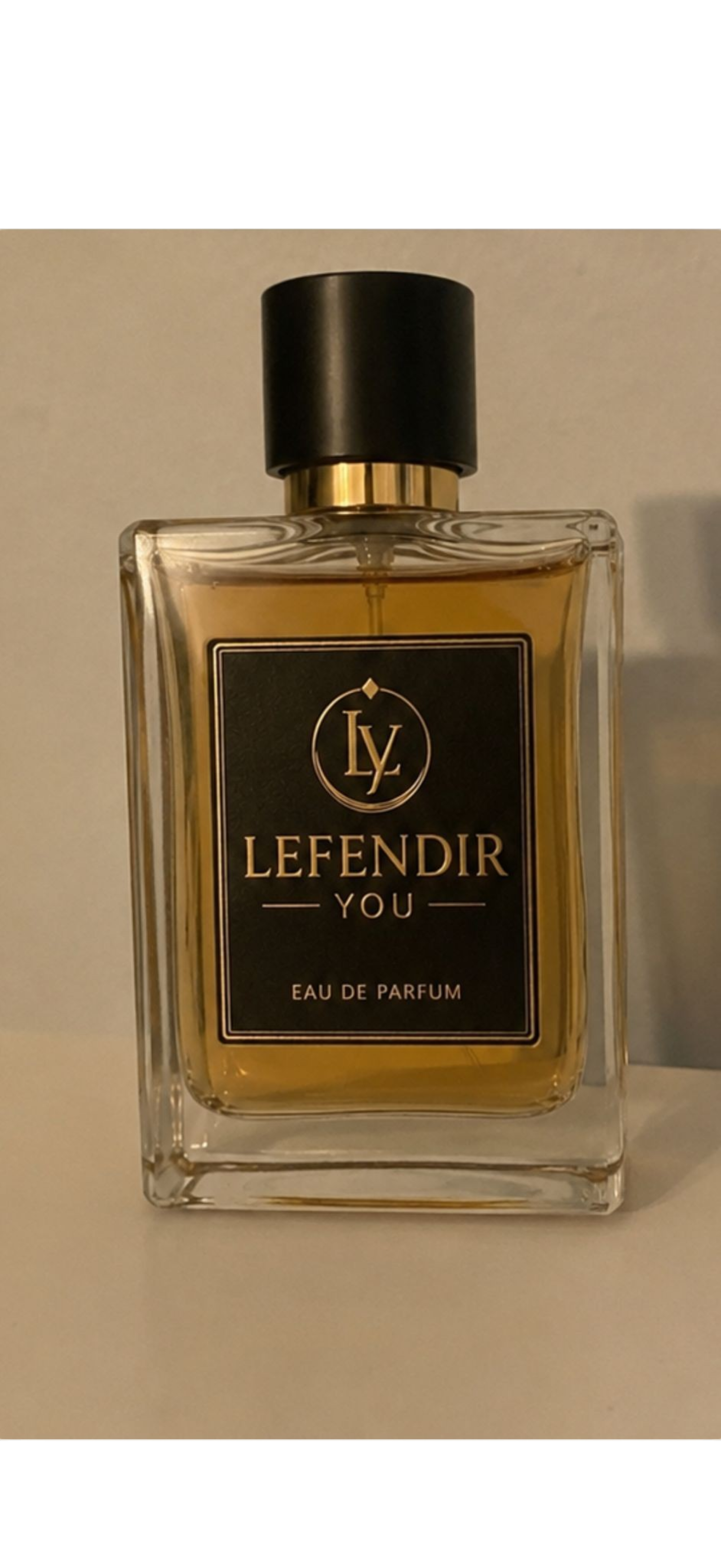 Lefendir You parfüm şişesi